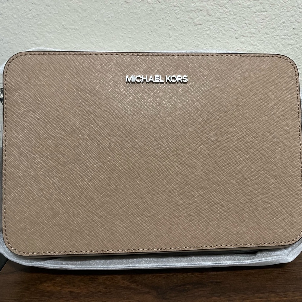 Michael Kors Women’s Crossbody Jet Set Handbag